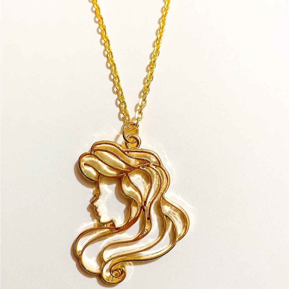 Little Mermaid Ariel Gold Pendant Necklace